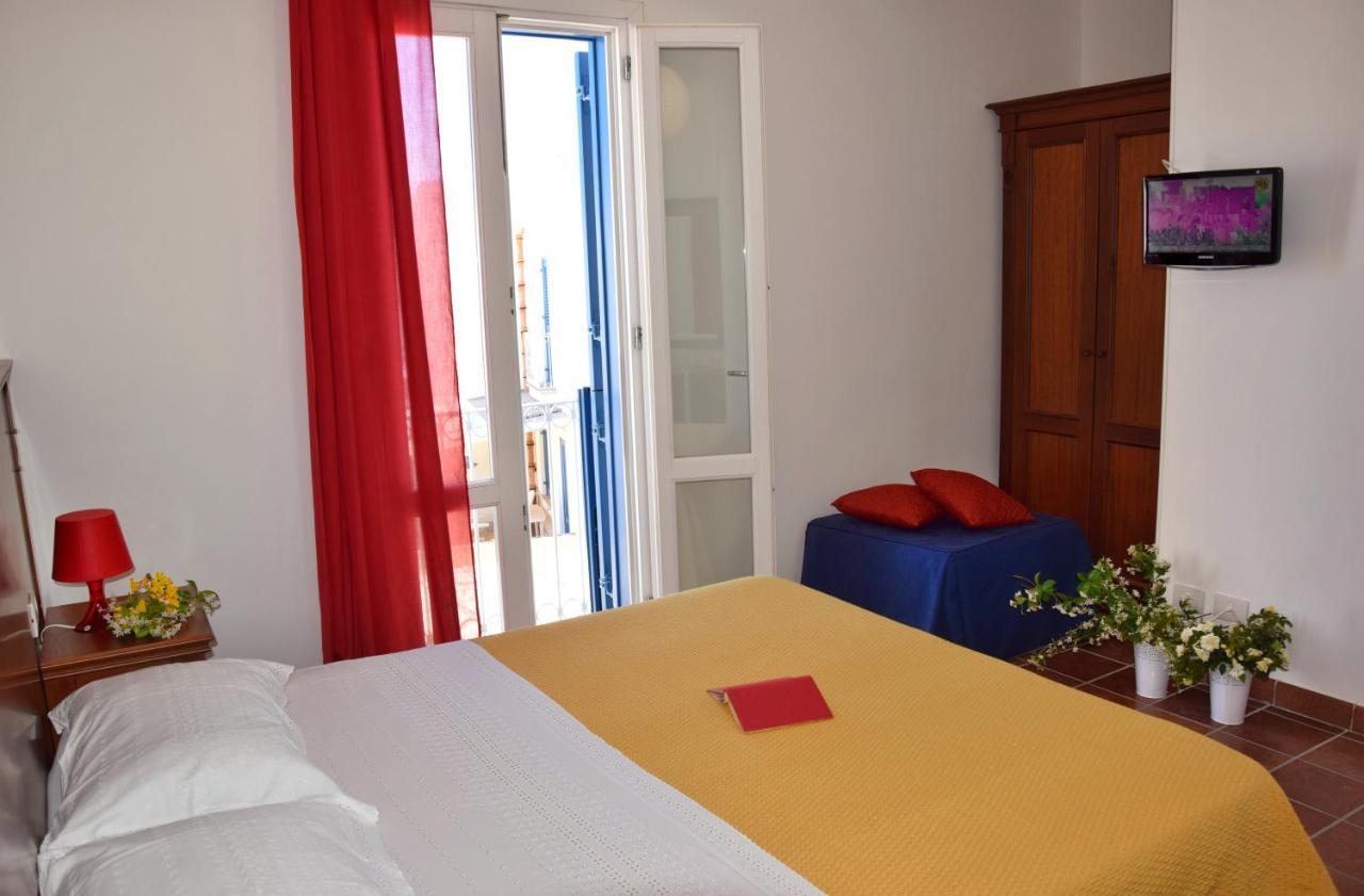 Favignana Casa Vacanza Orsola Exteriör bild
